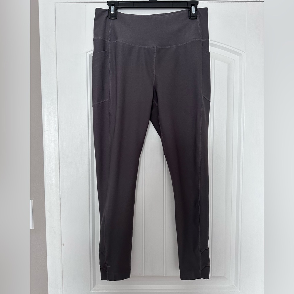 Gray Performance Leggings Size L